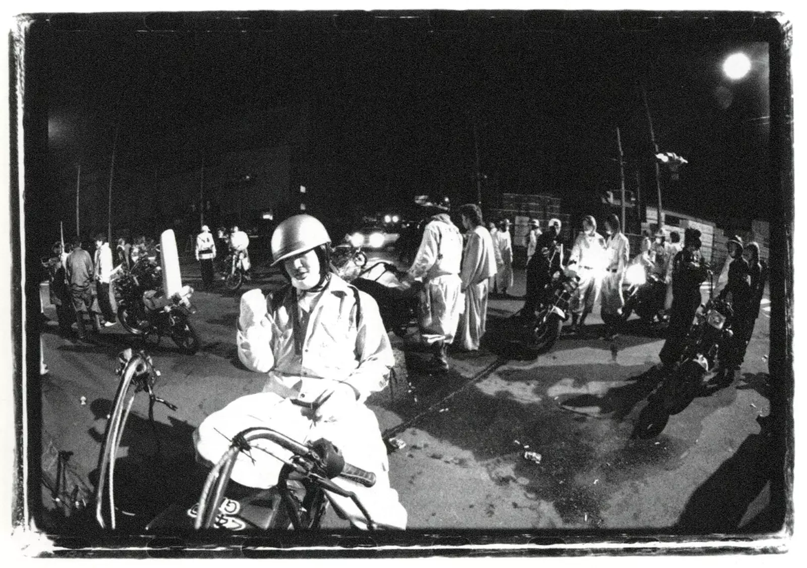 bosozoku-the-stylish-legacy-of-japans-rebel-motorcycle-gangs-12.png