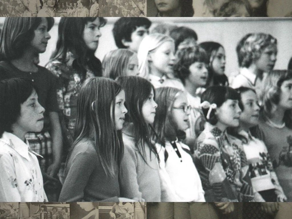 Innocence-Despair-1970s-school-children-sing-Bowie-Beach-Boys-Beatles-and-Eagles-Dangerous-Minds-04-1024x768.jpg
