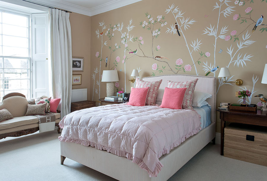 A masterclass in cushions by Jessica Buckley Interiors/Photo: Douglas Gibb