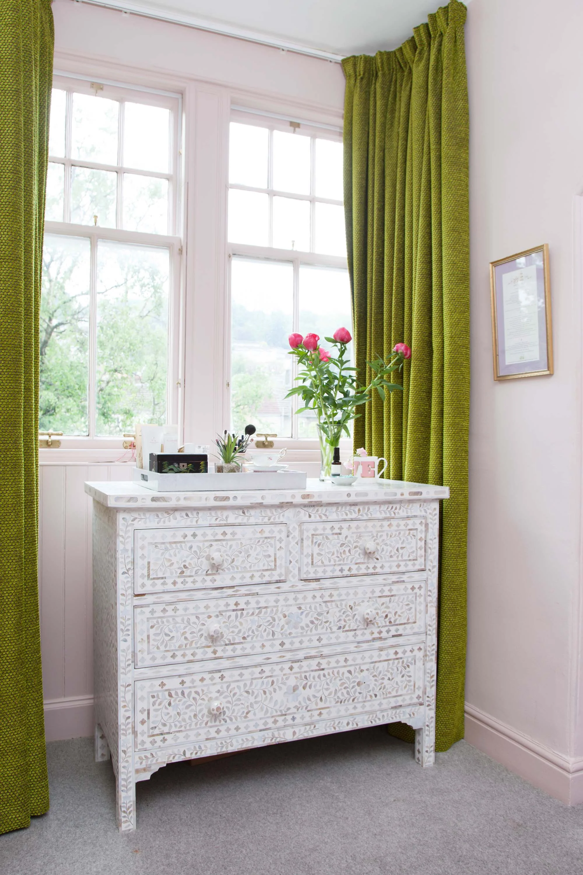 Mother of pearl inlay chest of drawers Graham & Green