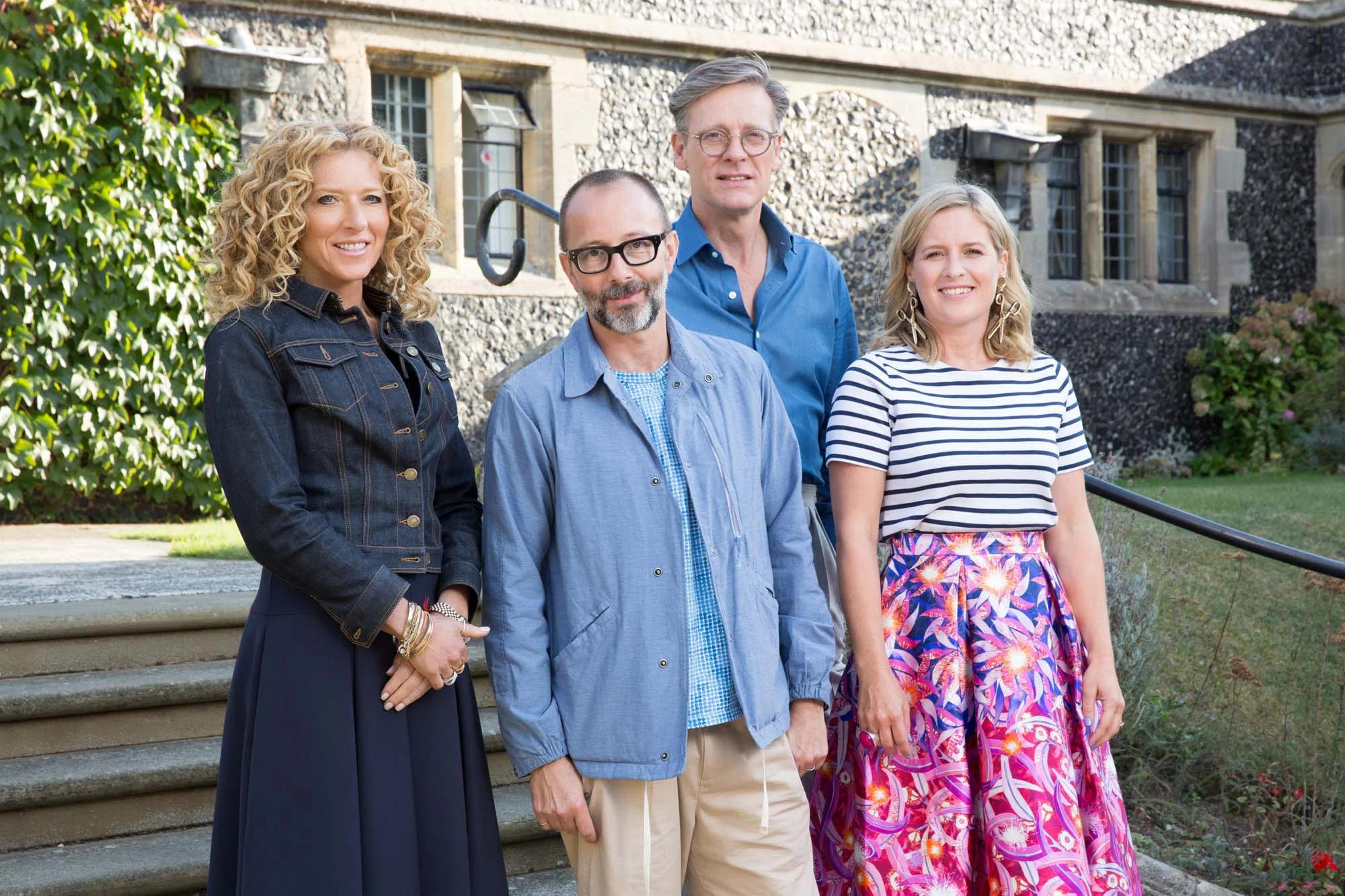 Kelly Hoppen with Tom Dyckoff (I used to edited your copy for the Velux website Tom, just FYI), the posh bloke and the fabulous Sophie Robinson