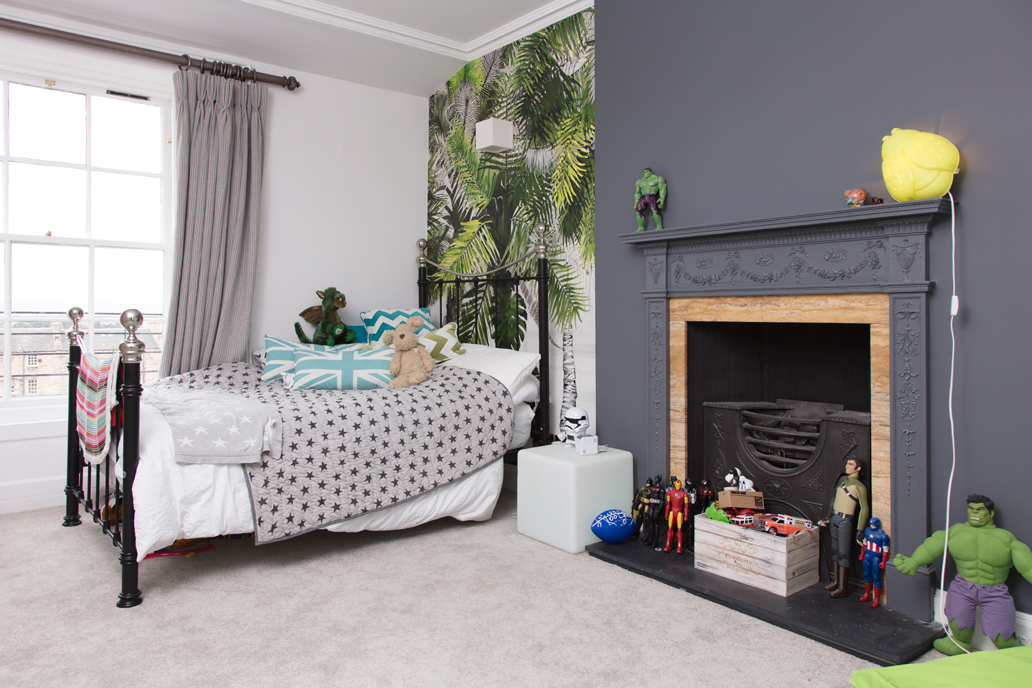 Anna's five-year-old Hulk-lover's bedroom with its pops of green/Photo: Susie Lowe