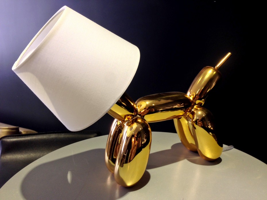 Jeff Koons balloon dog lamp