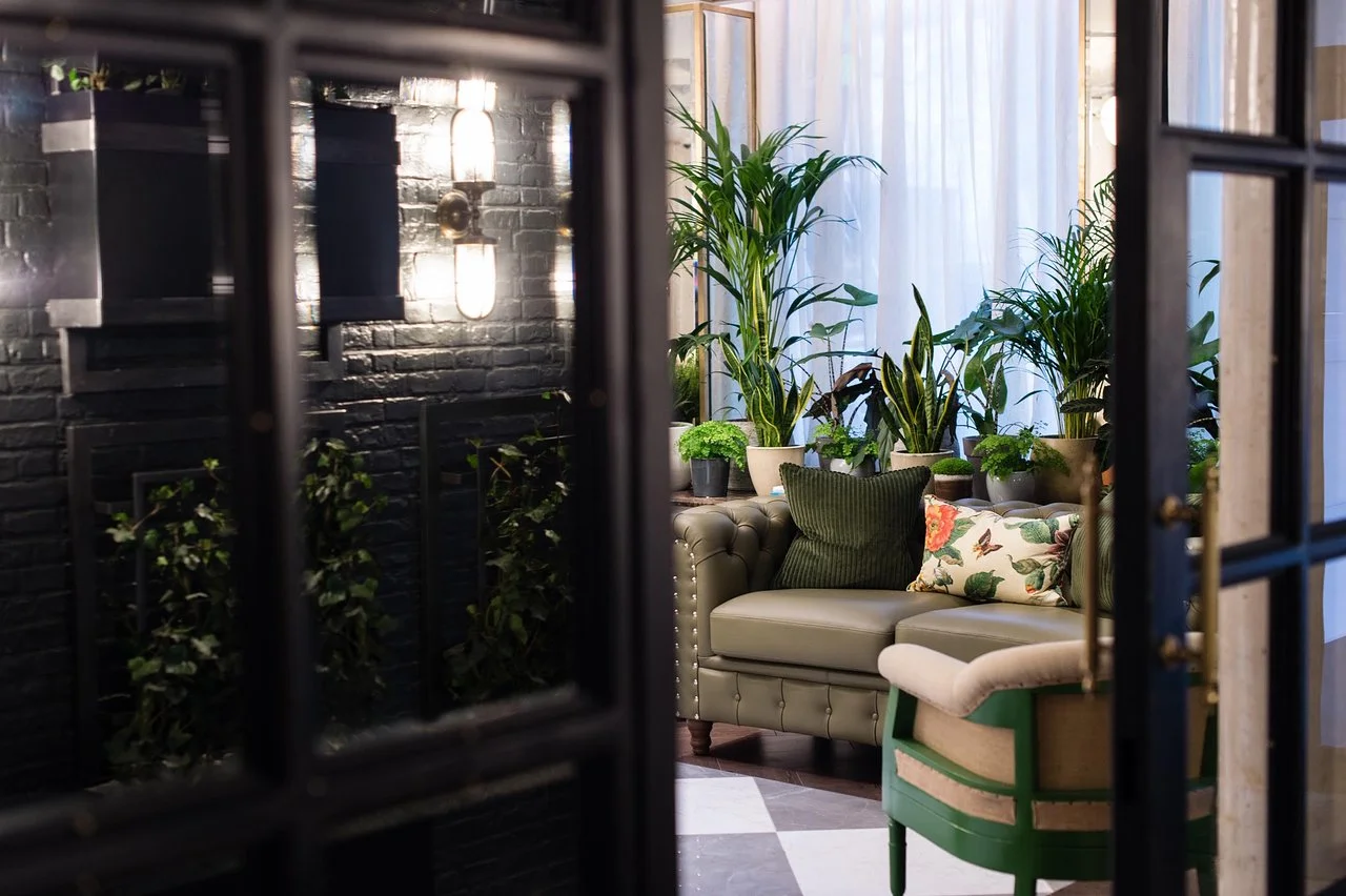 Vintry and Mercer lobby entrance