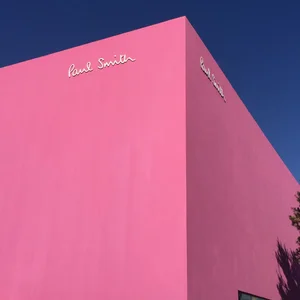 #PinkPilgrimage to California — The Pink House