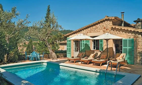 Paradise, that you? Suite 76 at the Belmond La Residencia.
