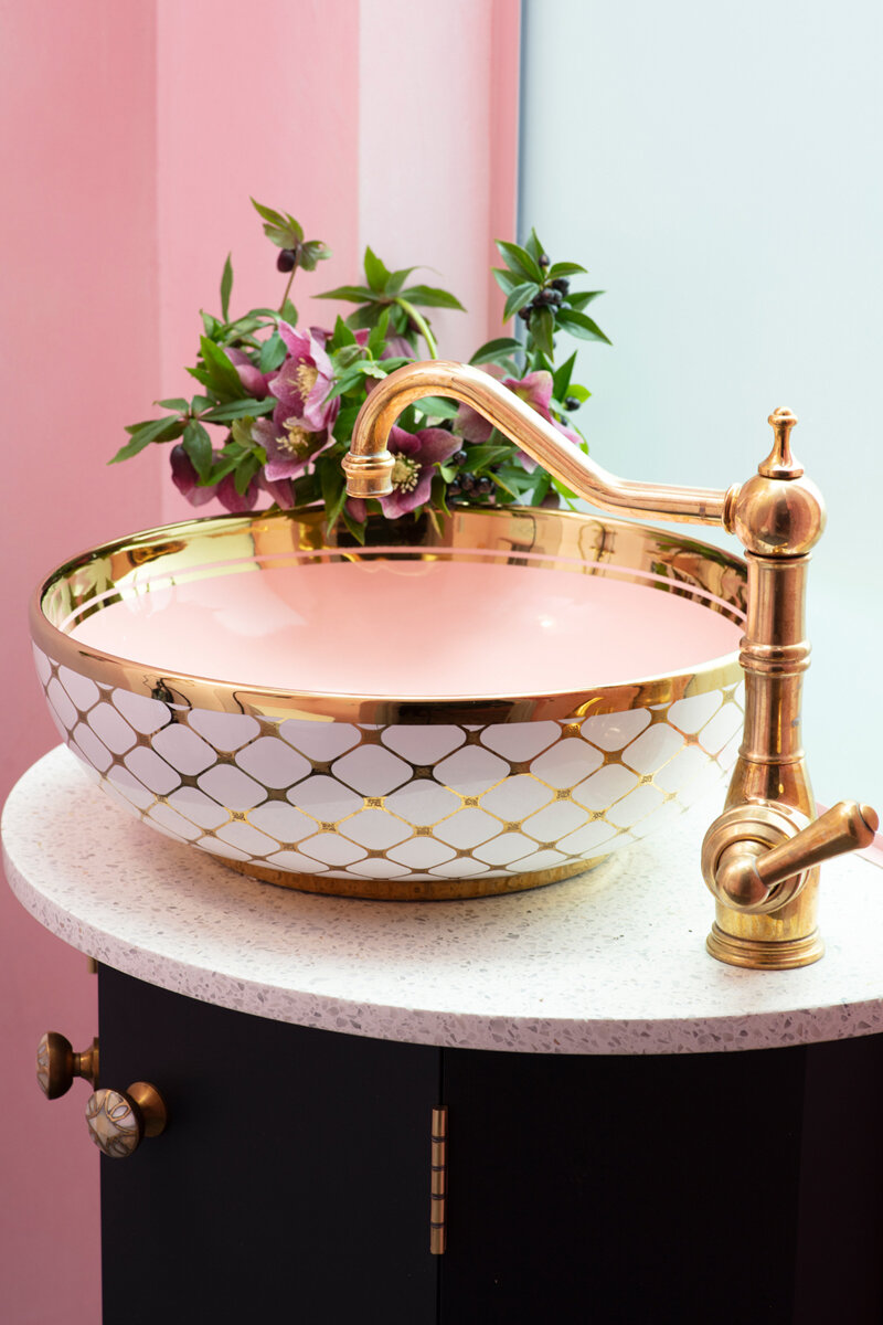 The Agnes sink from London Basin Company, plus brass mixer tap from Perrin &amp; Rowe