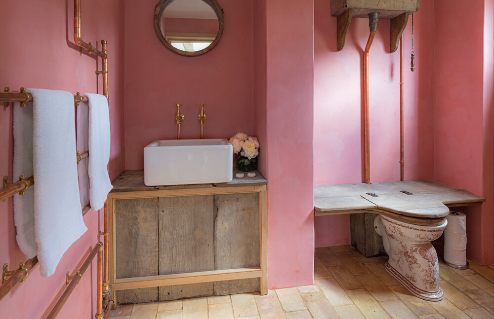 The pink bathroom at Wilderness Reserve/Photo: Wilderness Reserve