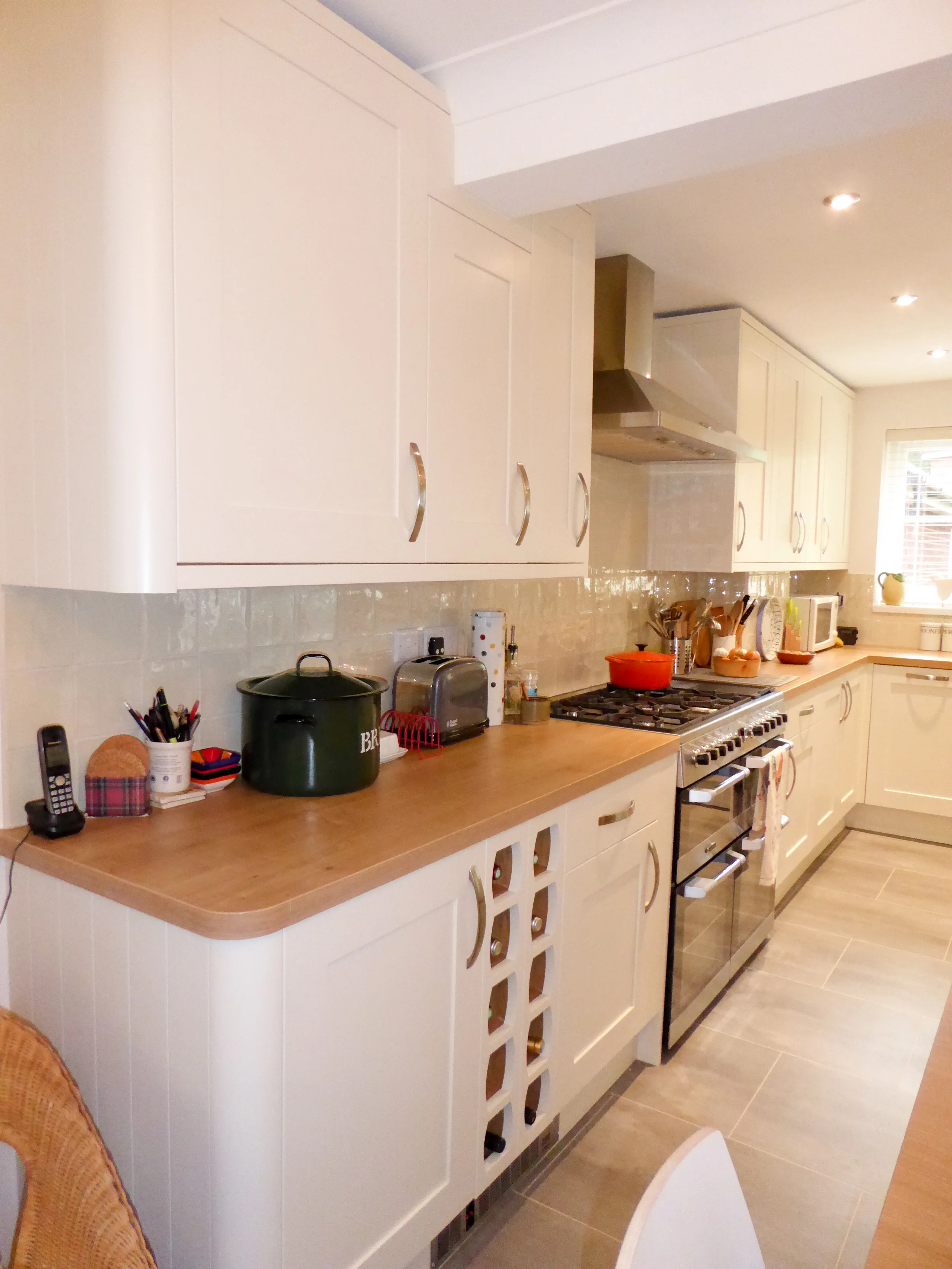 Kitchen fitter, Kitchen Installer, and advice on kitchen design in Exeter.