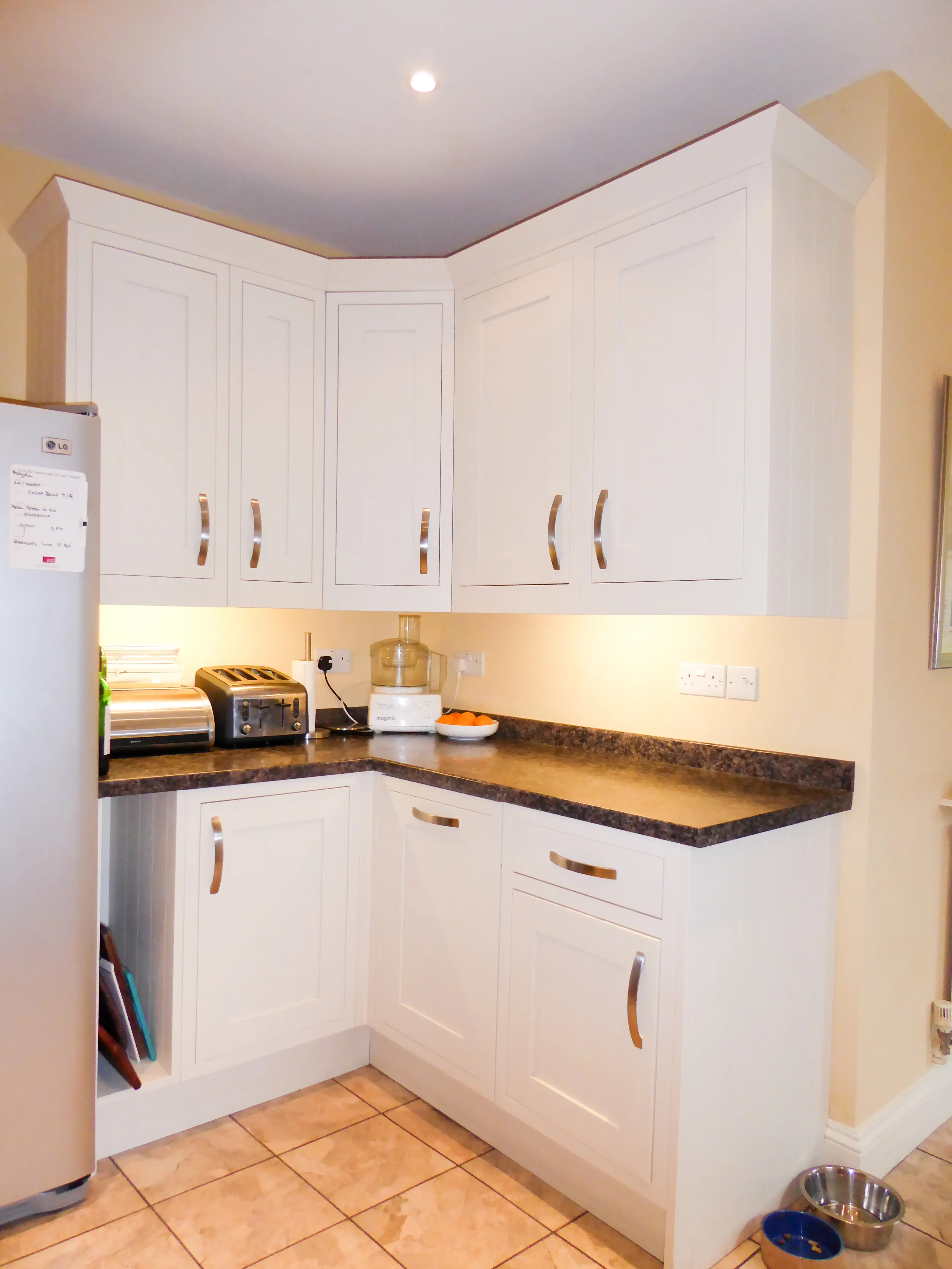 Kitchen fitter, Kitchen Installer, and advice on kitchen design in Exeter.