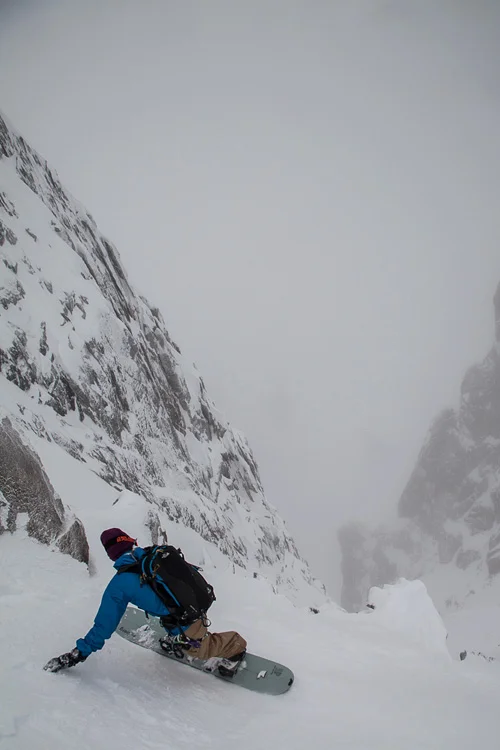 Gervasutti-couloir.-Tour-Ronde.-Photo-Luca-Rolli.jpg