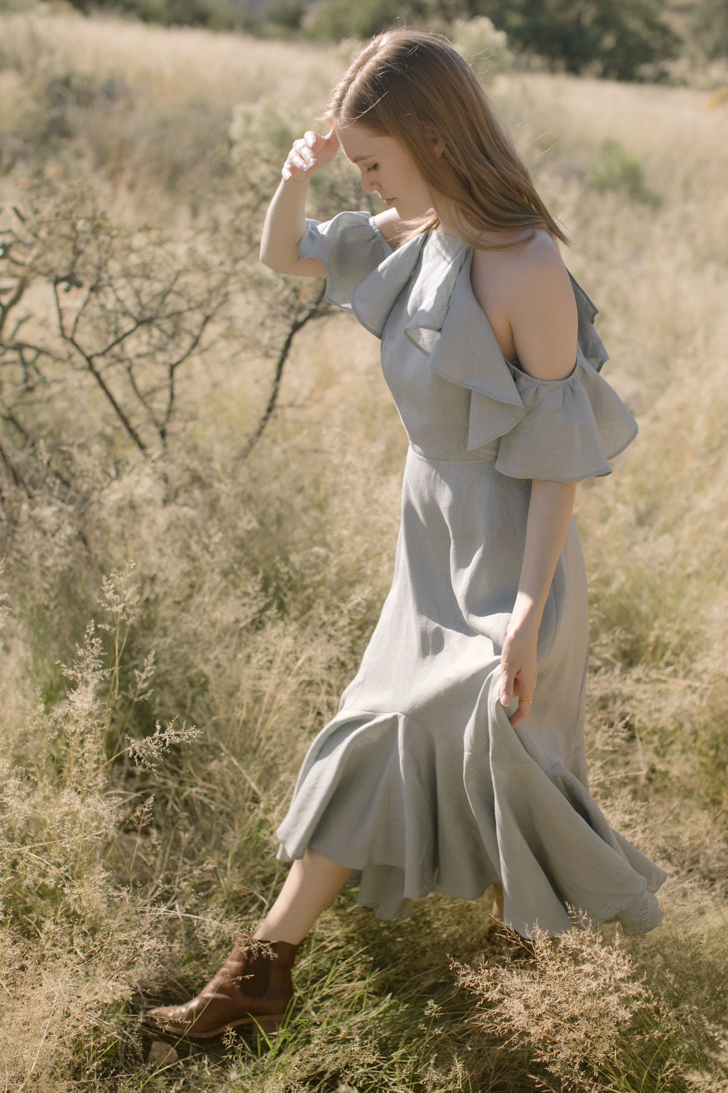 Duck egg blue linen wedding guest outfit