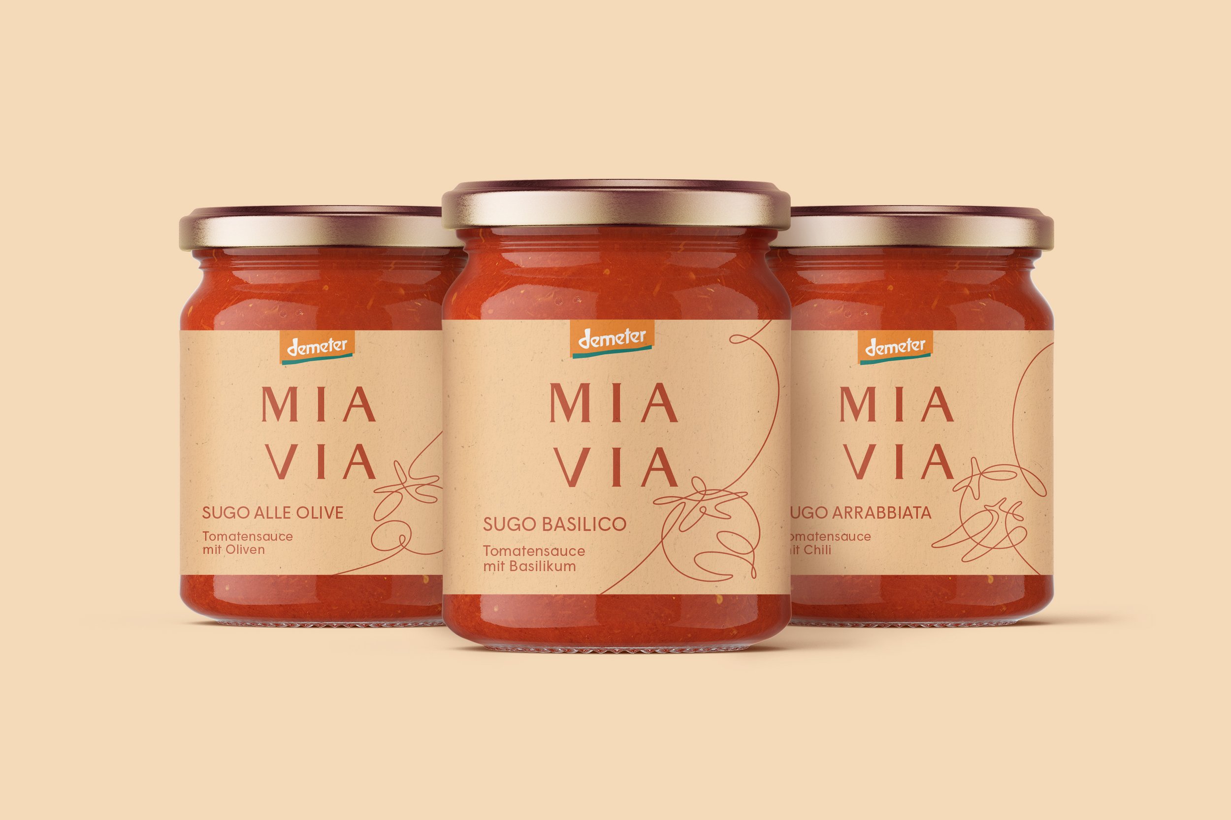 mia-via-tomato-sauces-packaging-design.jpg