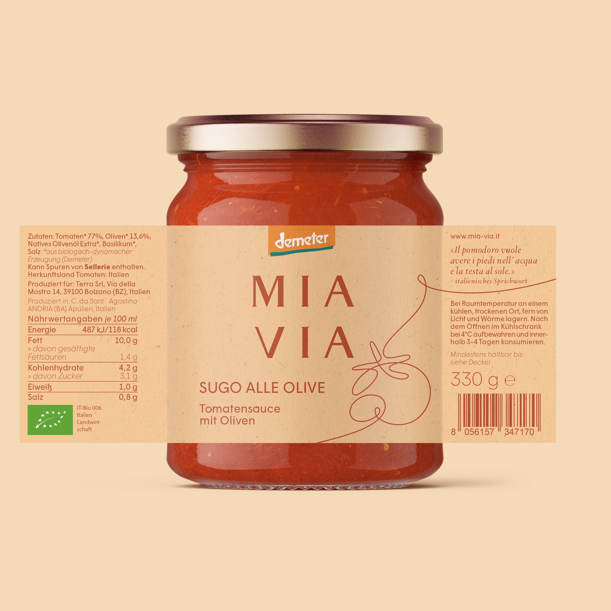 mia-via-tomato-sauce-sugo-olive-packaging-design.jpg