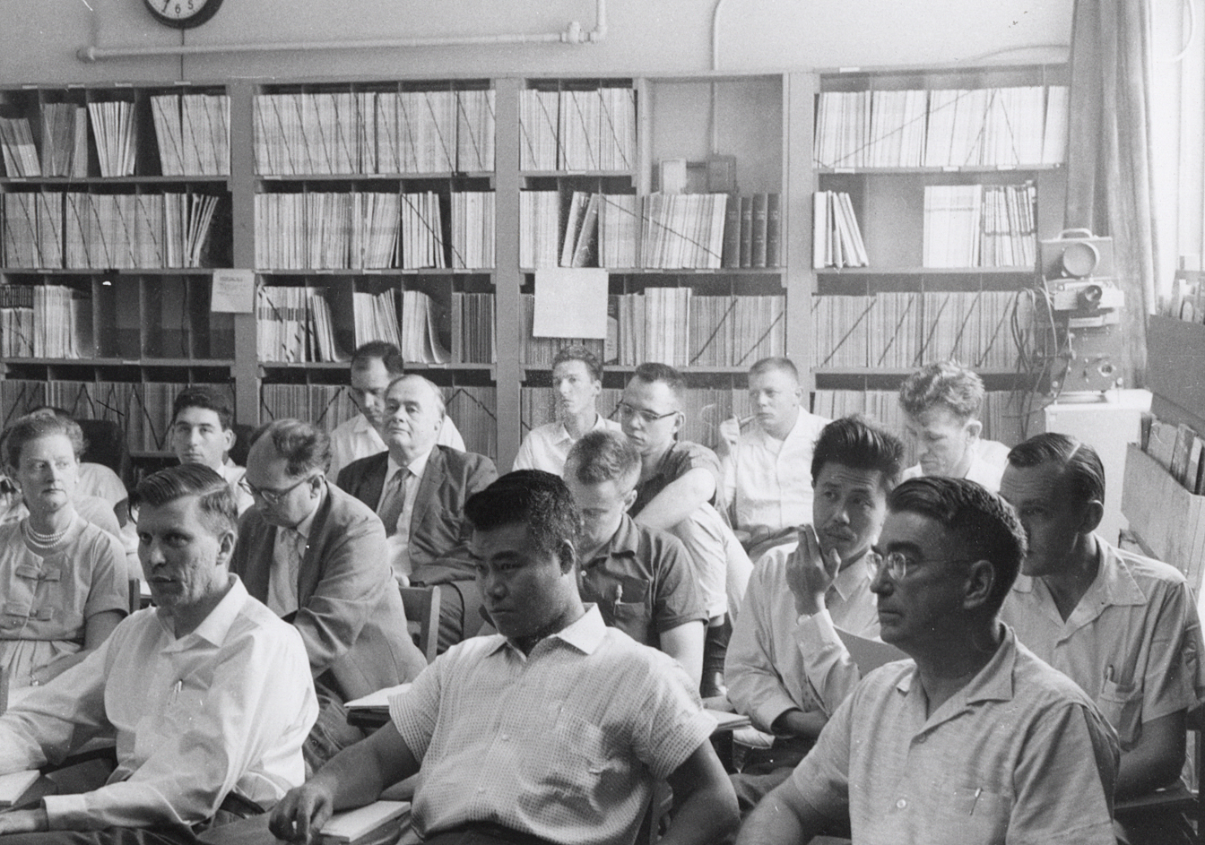   Researchers at Midwestern Universities Research Association (MURA).&nbsp; Ragnar Rollefson (far right), 1959 summer study at Midwestern Universities Research Association (MURA). Photo: University of Wisconsin Madison Archives  