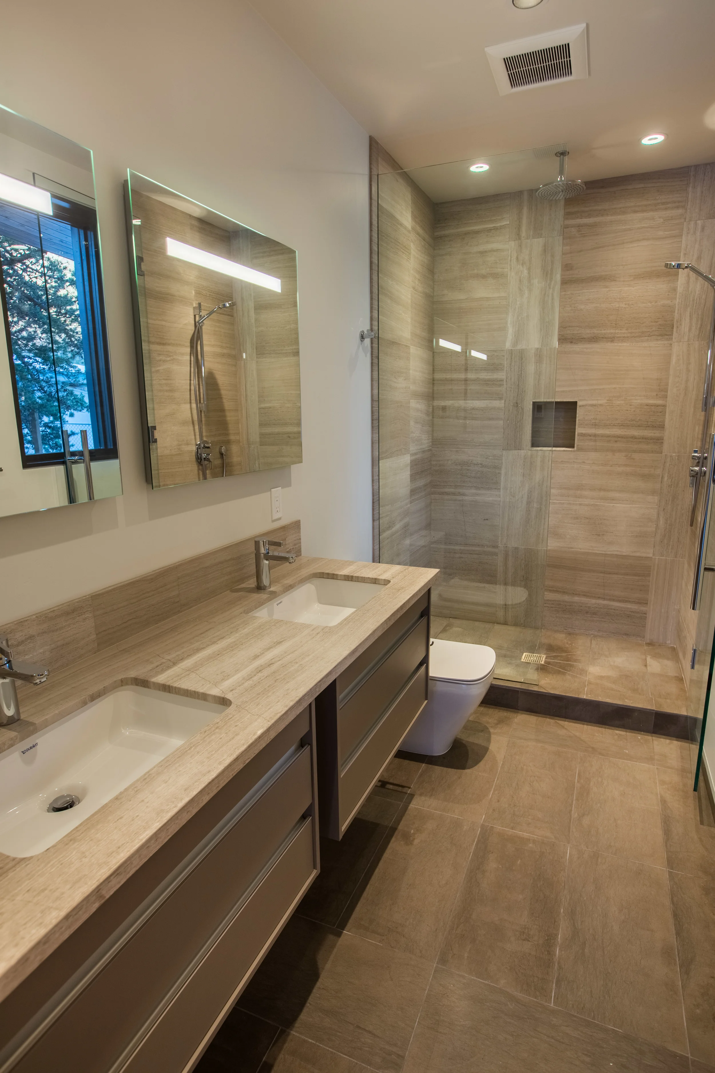 Tallman Guest Master Bath.jpg