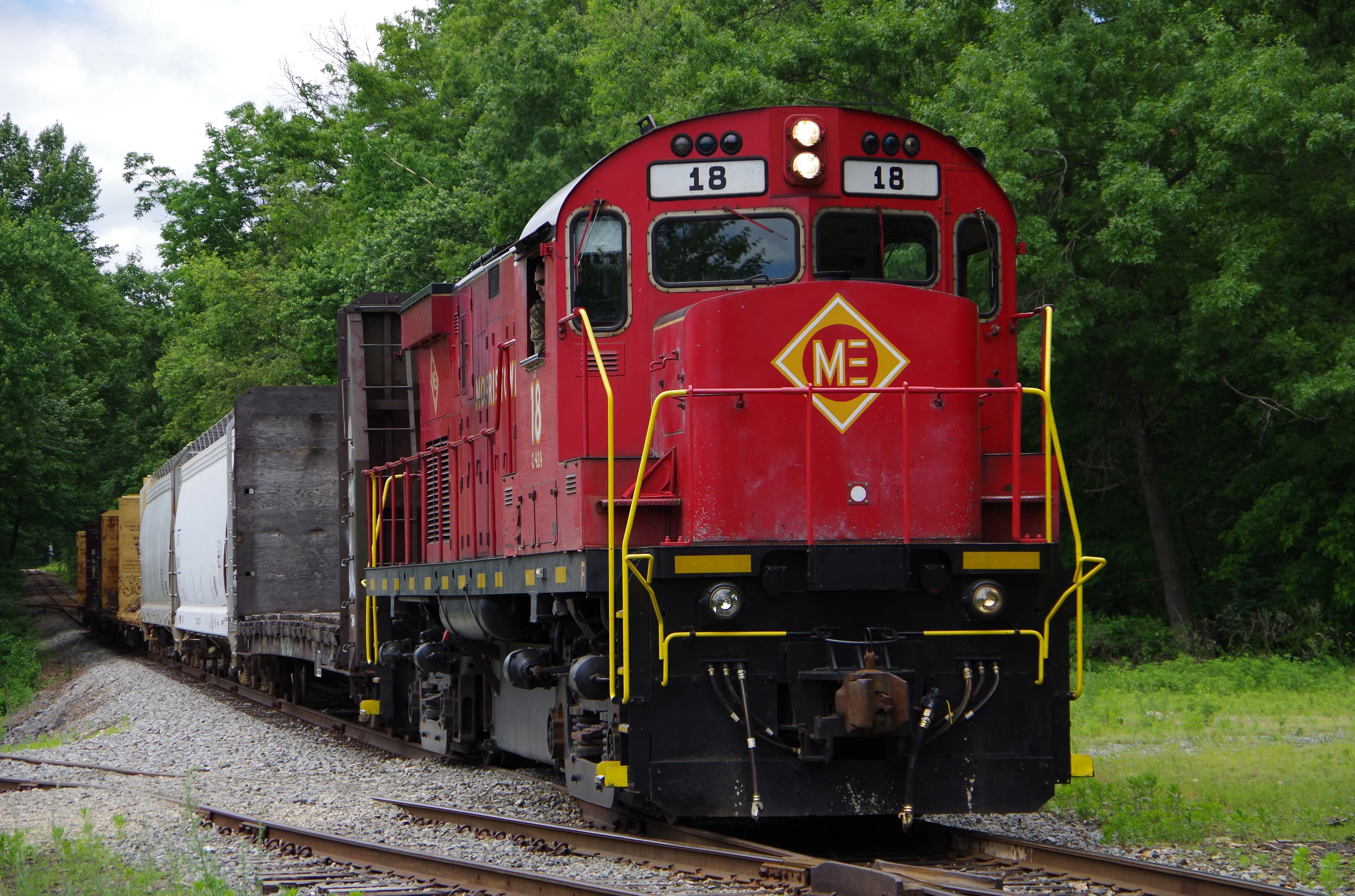 M&E Reports 13 Percent Freight Increase in 2014