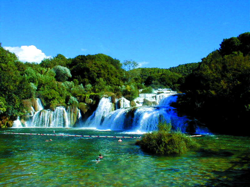 Krka waterfall 1.jpg