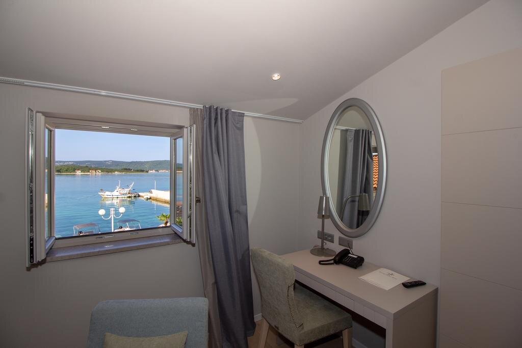 Copy of Deluxe Double Room with Sea View