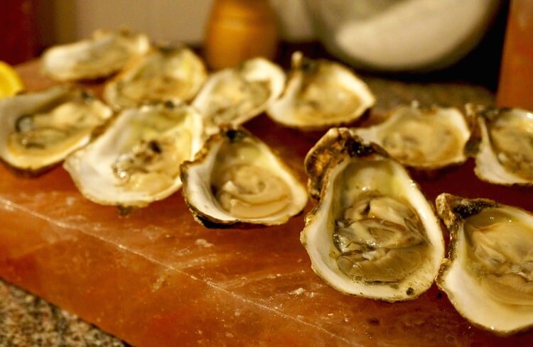 taste-dalmatia-oysters-olive-oil.jpg