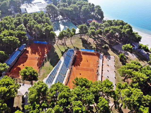 tennis-holidays-makarska-10.jpg