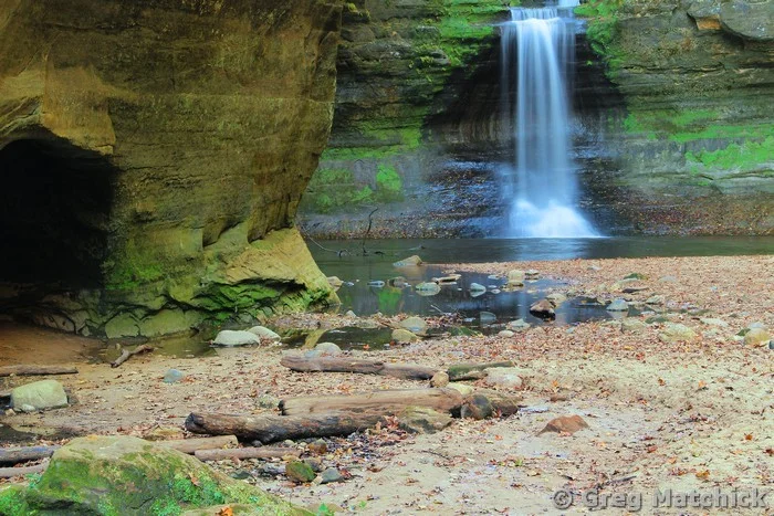 Cascade Falls at Matthiessen State Park 4