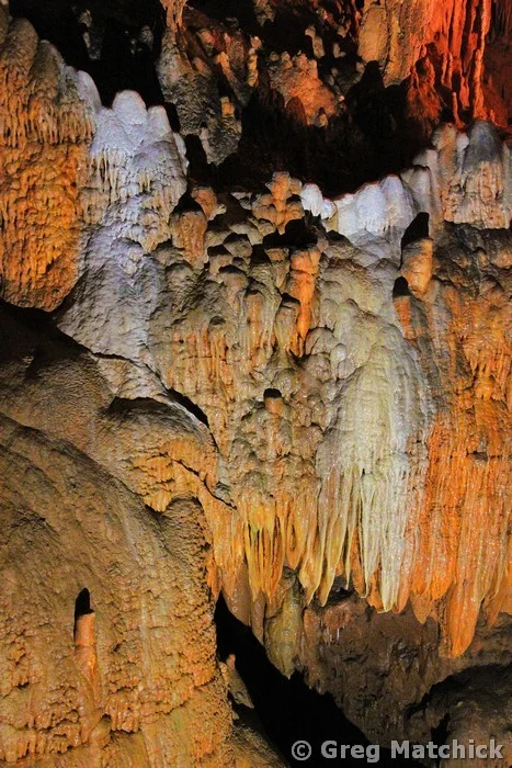 Flowstone Formation in Onondaga Cave in Missouri 5