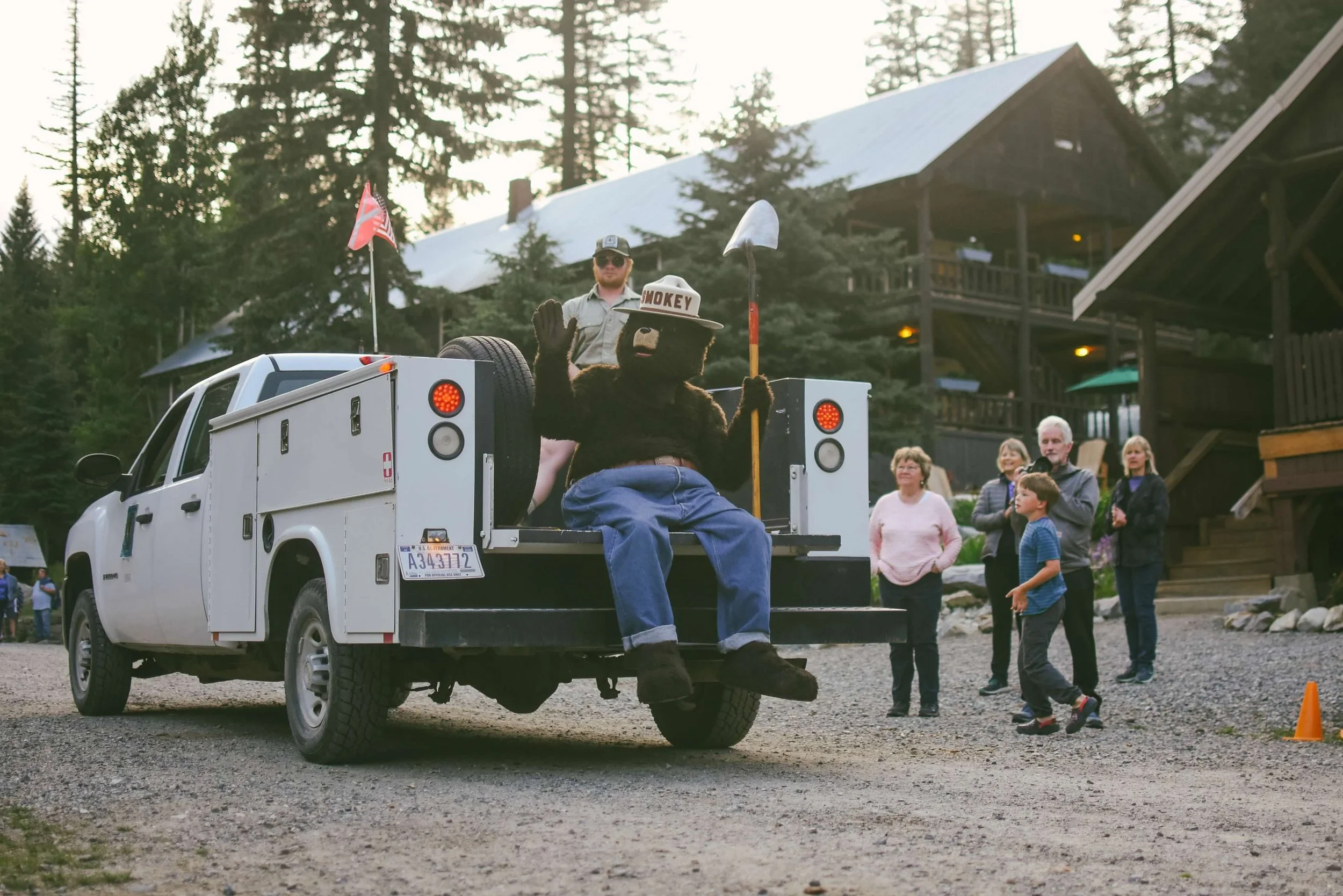 07 JUL 20190704_4thofJuly155ParadeSmokeyBearUSFS_HannahLauber.jpg