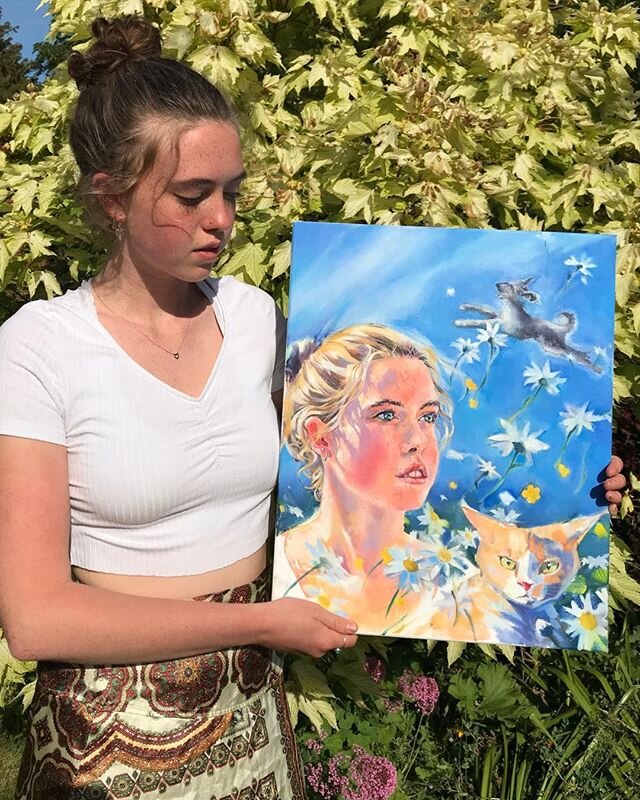 My niece and her portrait #portrait#oilpainting#sun#flowers