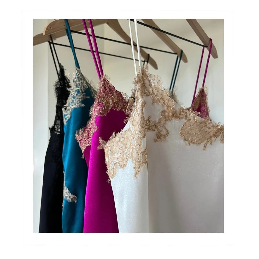 I&rsquo;ve got four new Camisoles joining the other samples at the studio this week.

Each one is a little different, I&rsquo;ve tried to mix and matched both fabrics and technique, so that there are lots of options to choose from&hellip;.

I absolut