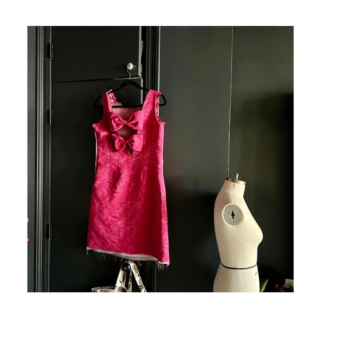 Garments are coming together in @susankhalje Couture class and looking amazing; I'm taking pics as they happen!  I'll share more tomorrow - but the pink Kay Unger is an absolute show stopper! 

And it turns out that we have four ♍ Virgo&rsquo;s in th