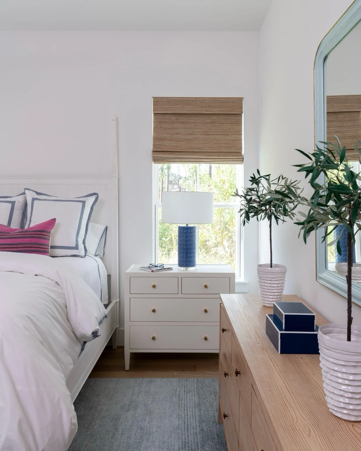 The piece that grounds it all 🤍

The Jarin nightstand from @madegoods in white faux Belgian linen takes center stage here, bringing in that perfect balance of coastal ease and refined detail.

Sometimes the quietest piece makes the biggest impact.