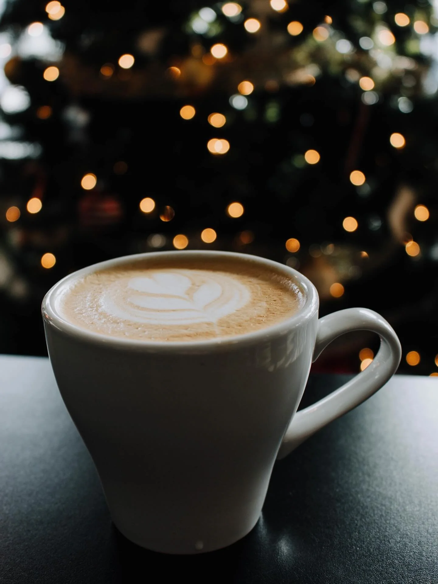 Happy Thanksgiving 🍽🍁🦃🥘 We are so grateful for you &amp; wish you a wonderful day filled with delicious food &amp; priceless time with loved ones. {closed today🫶} .