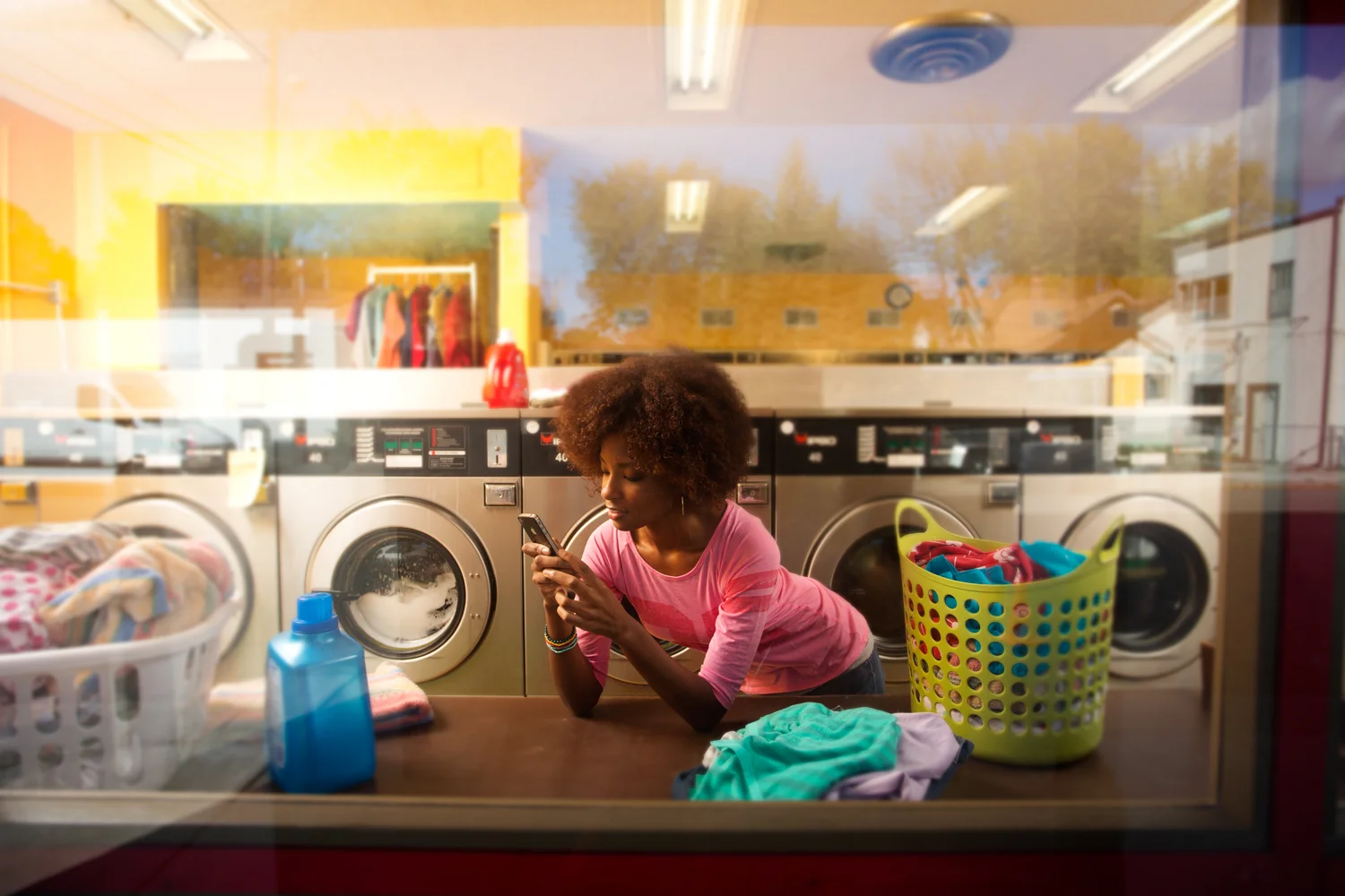 Key Bank_laundromat_1550soft as Smart Object-1.jpg