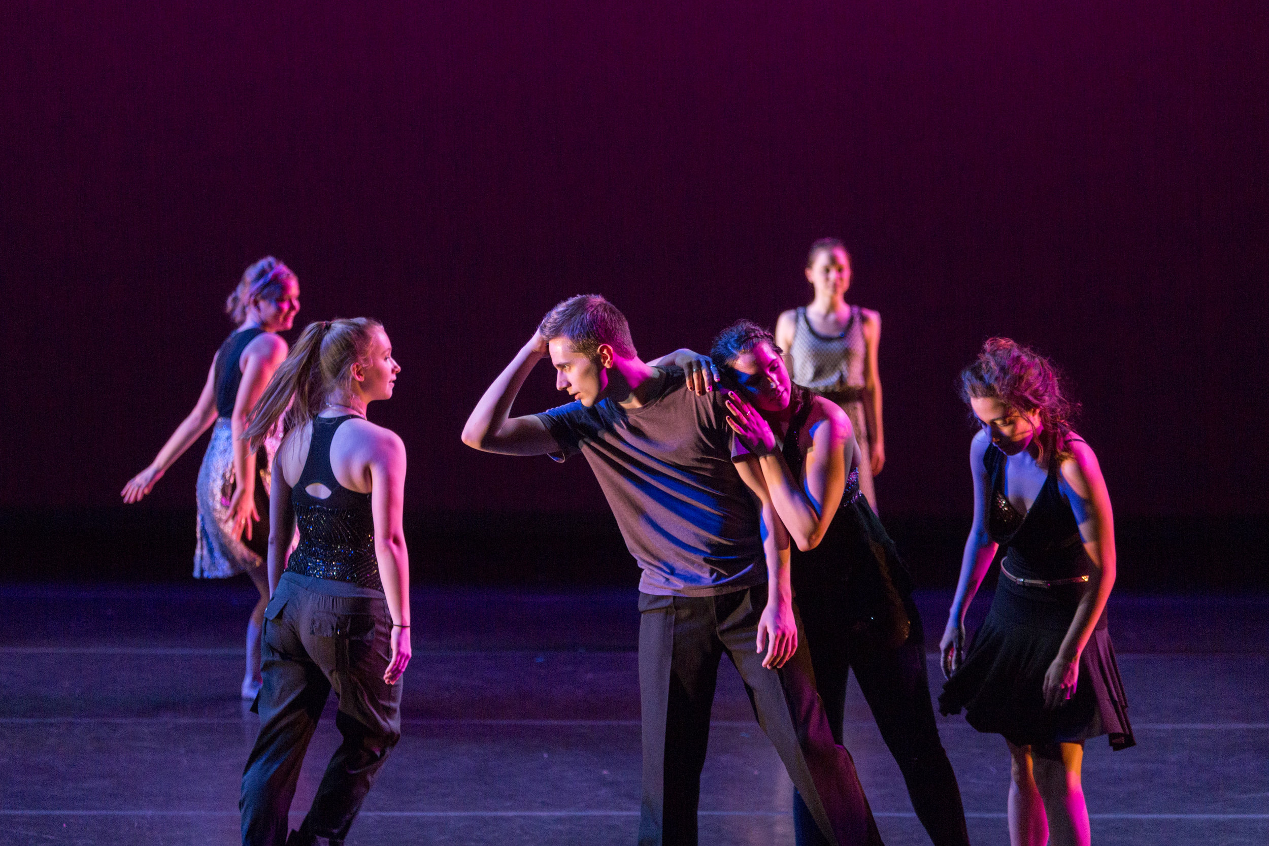 thesis-concert-2---dance-archival-photos---march-2016_26385186526_o.jpg