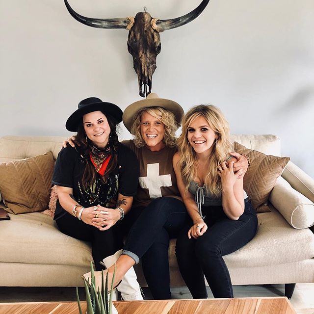 Atlanta!!! Coming back to one of my favs, Eddie&rsquo;s Attic on Sept 30 with these 2 stellar artists! @mollystevensmusic @shellyfairchild  Show starts at 8pm and there&rsquo;s still a few tickets left! Would love to see you! Might even try out a cou