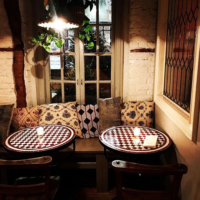 The snow is no excuse to miss happy hour βοΈ π· ππΌββοΈ