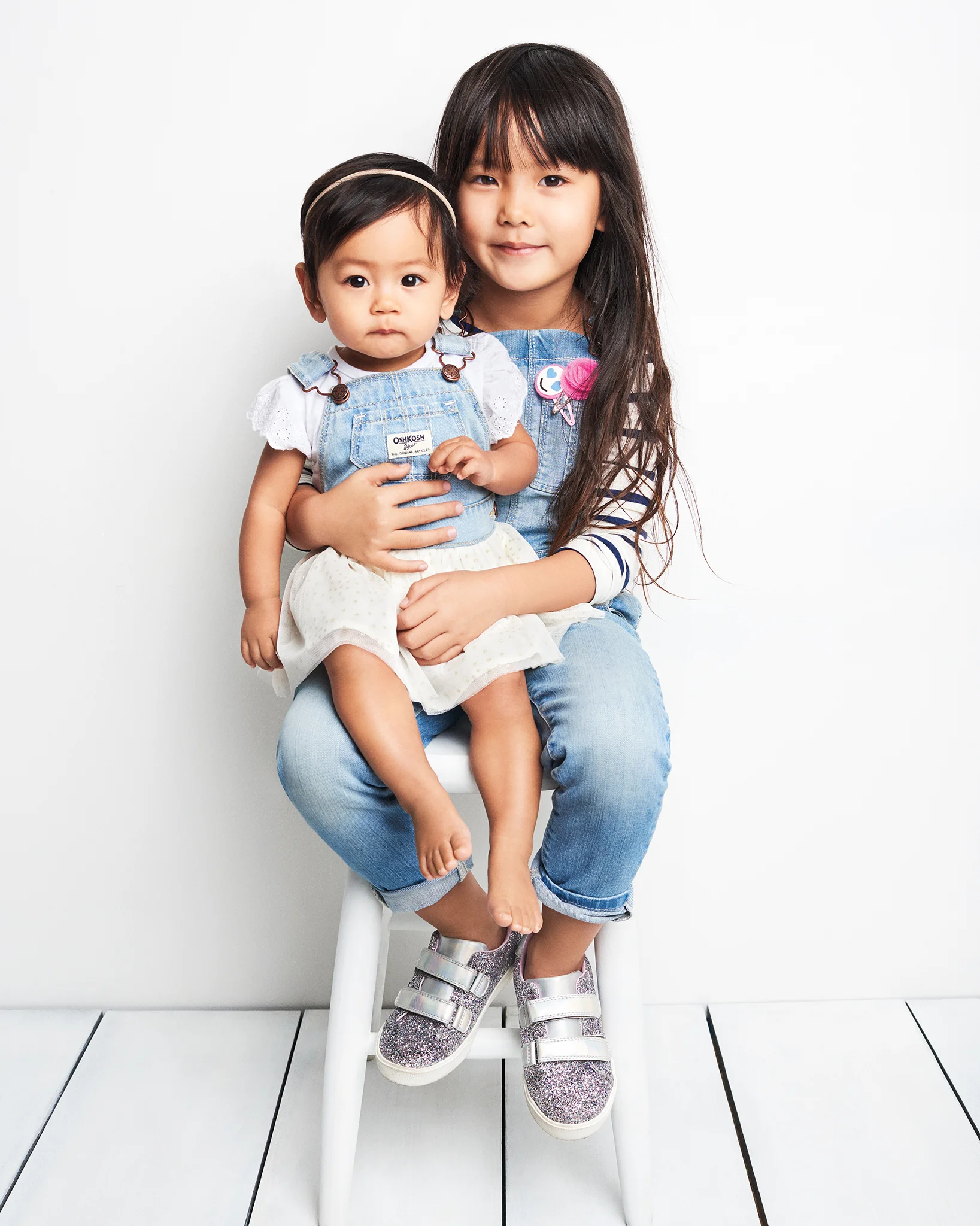 OK18_Q1_OVERALLS_SISTERS_7870_B_M.jpg