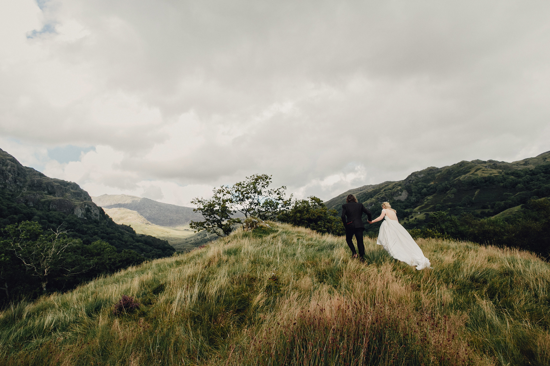 Snowdonia-Wales-Wedding-Photos-0350.jpg