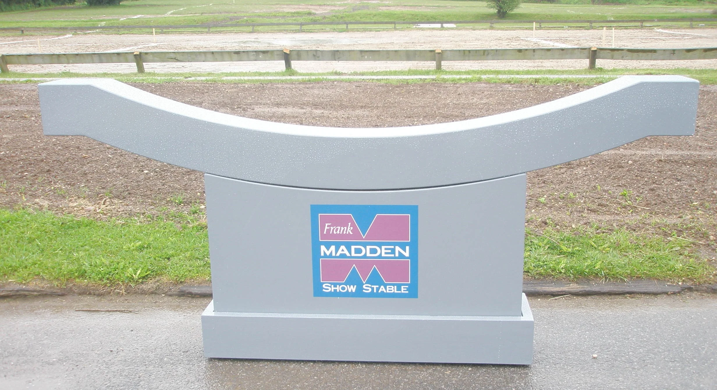 Viaduct Stand- Frank Madden.JPG