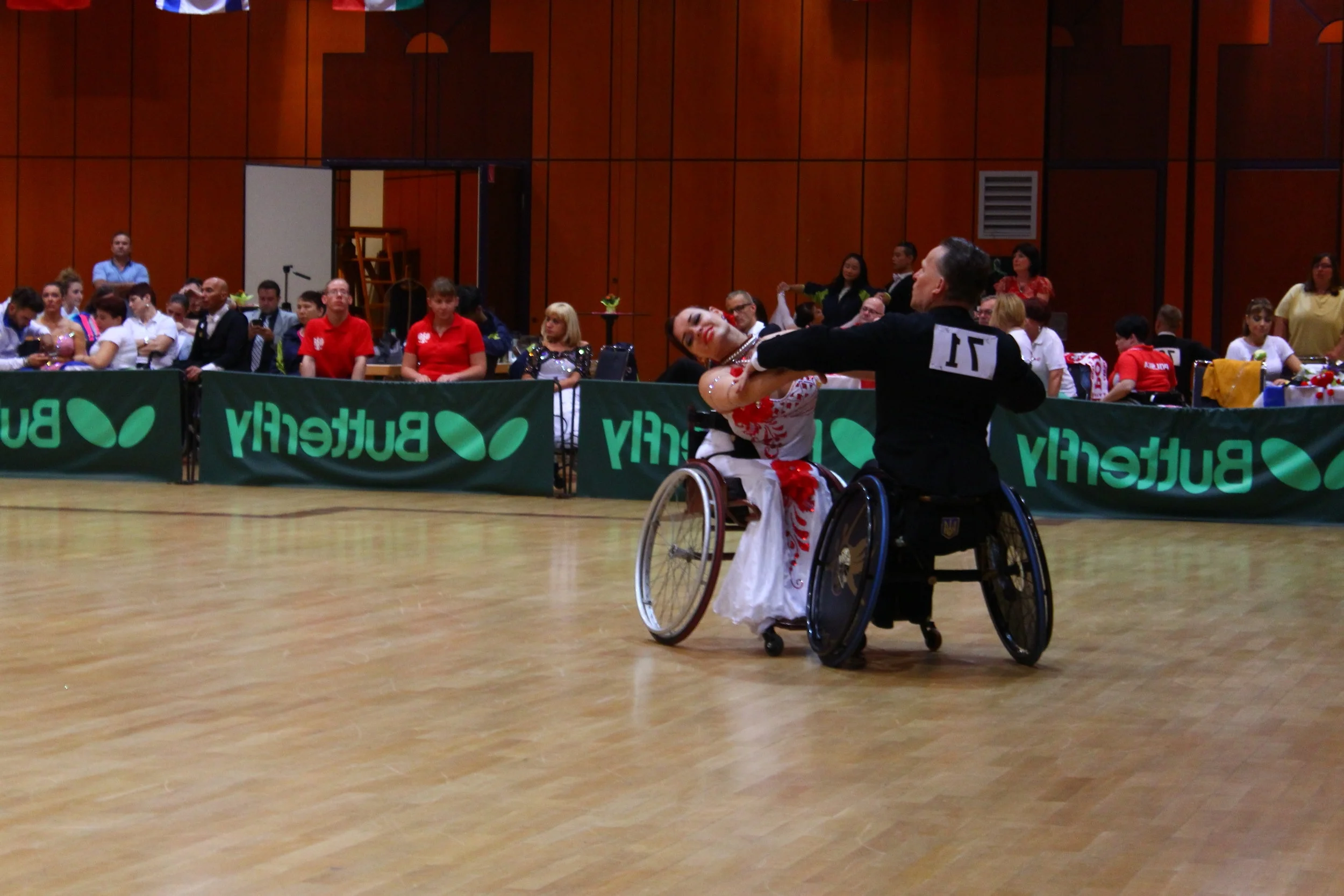 DUO Standard, Bevzyuk Valeriy, Slugovyna Illona.JPG