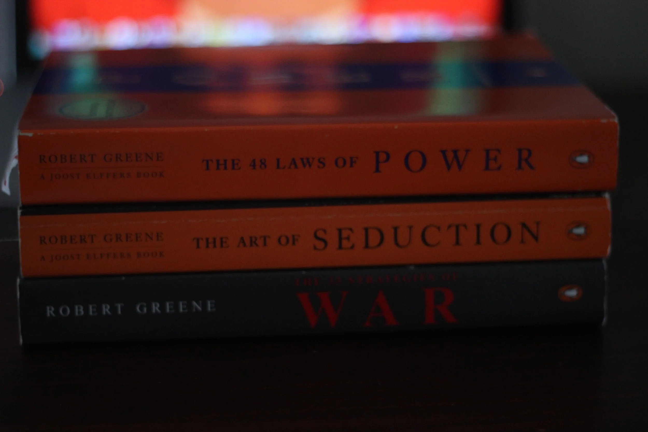 48 LAWS OF POWER MAKES YOU REAL..... A REAL ASSHOLE