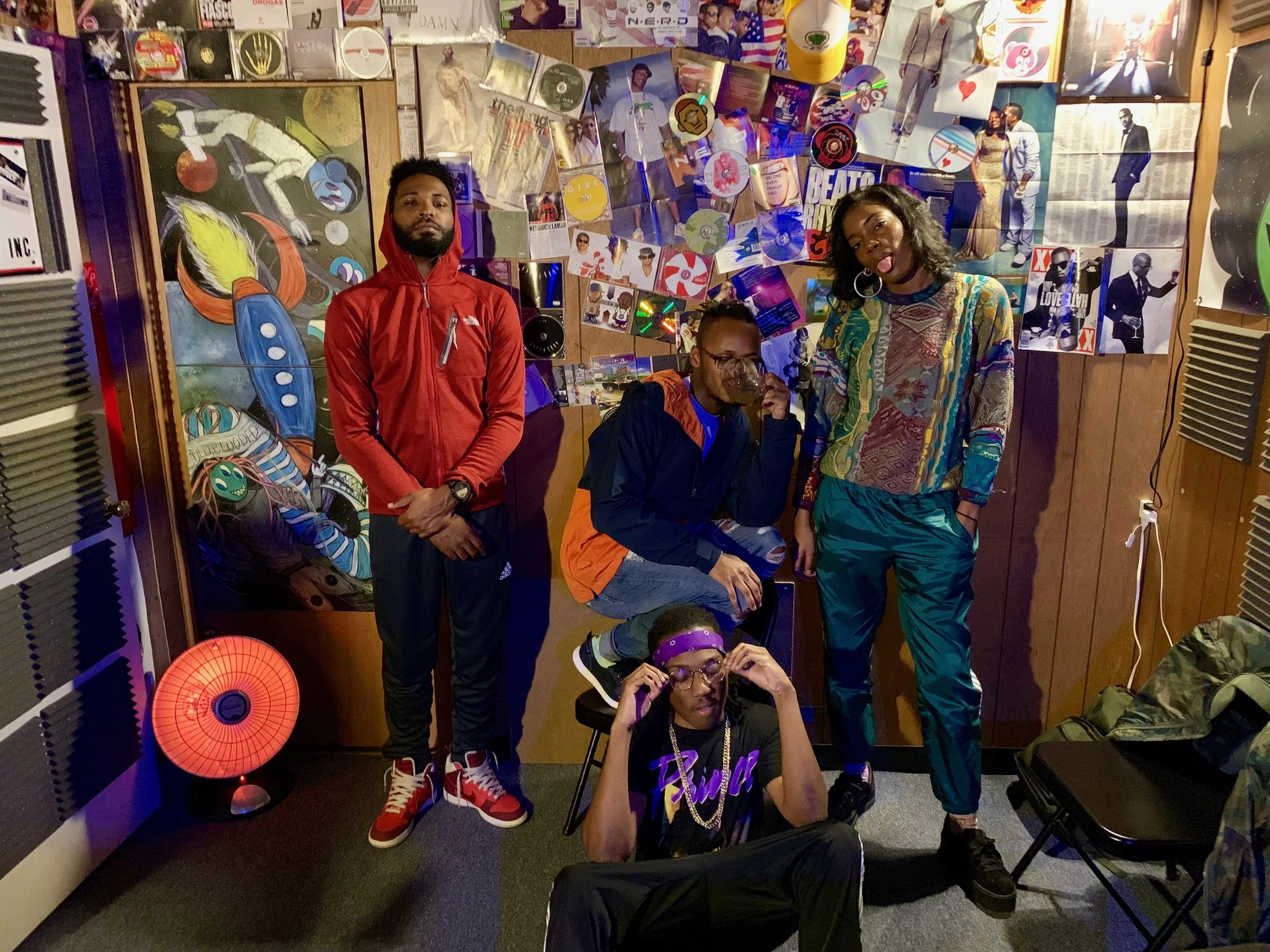 POLITE COOLERY (S3) "THE BOSS LADY" W/ $IE 