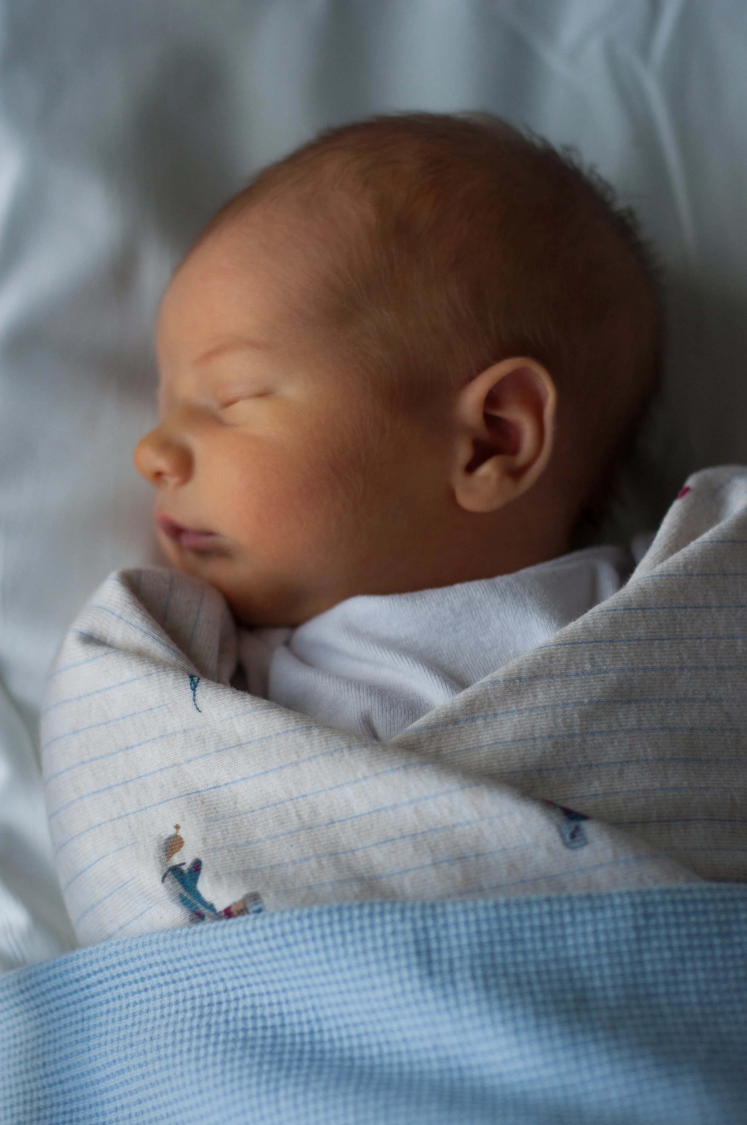 Dylan Birth and Week 1-026_edited-1.jpg