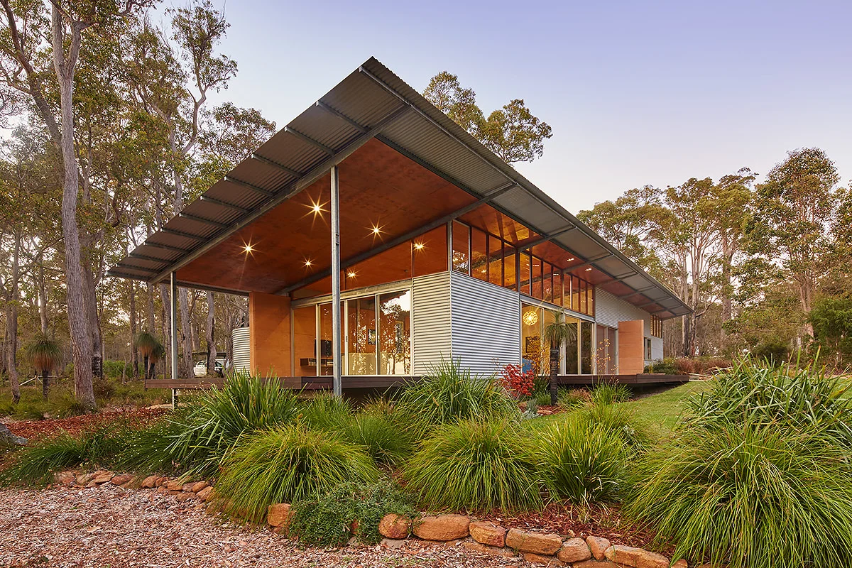 bushhouse4044FINb_web.jpg
