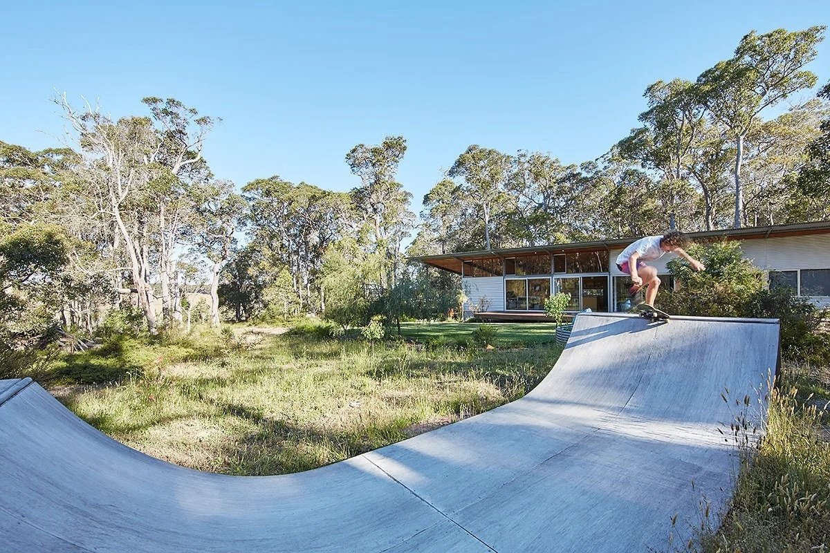 bushhouse3649_web.jpg