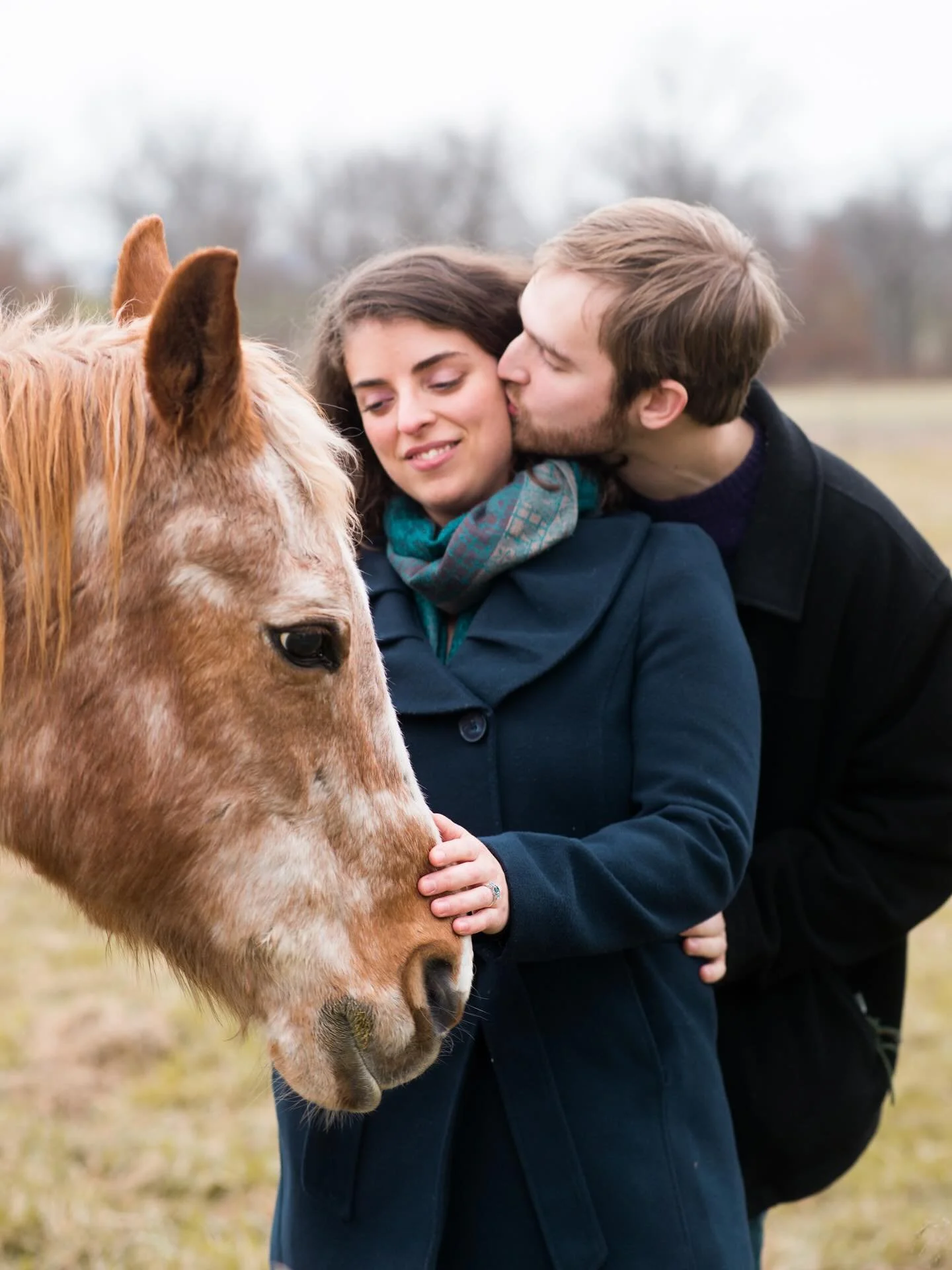 Melanie and David with Lady 🐴 

they chose Melanie's family farm as the setting for this winter engagement a few years back

.
.
#pennsylvaniaisbeautiful #philadelphiaweddingphotography #winterengagementsession