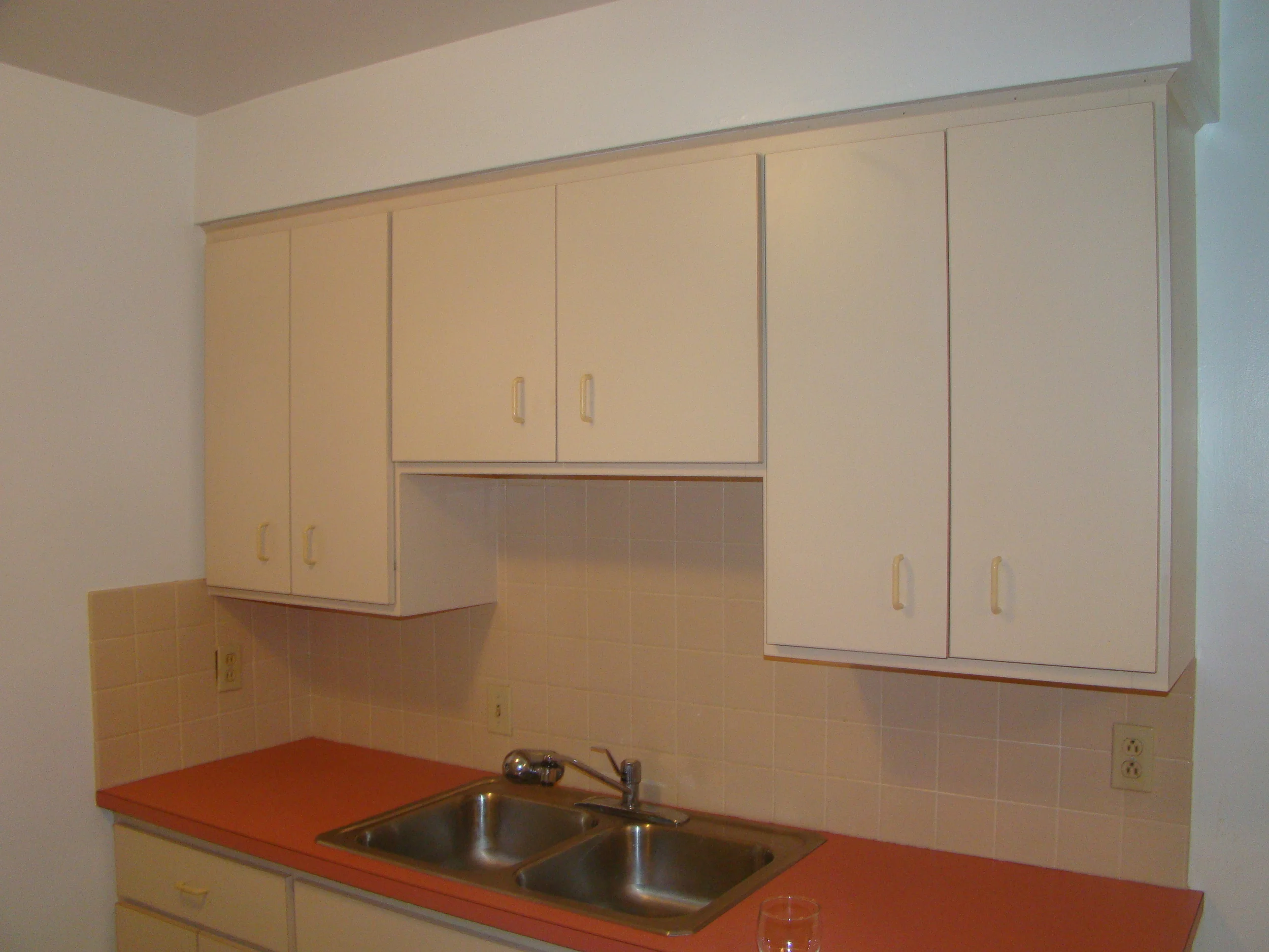 1439 _dn_kitchen_2.JPG