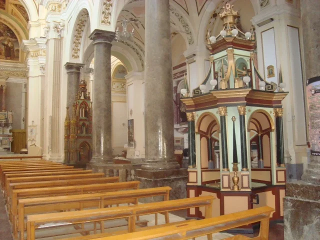photo 16 Church.JPG
