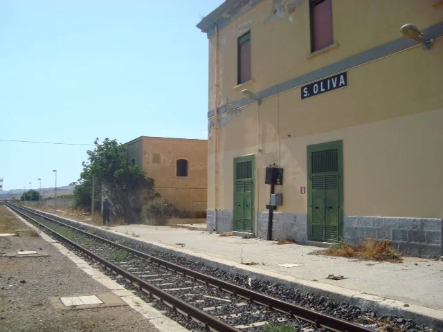 photo 33 SOP Train Station.JPG